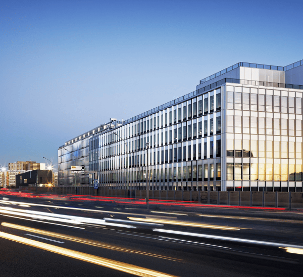 Premier immeuble de bureaux E+/C- de plus de 20 000 m² livré en France